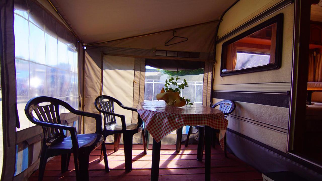 Hotel Sonata Camp à Jastarnia Extérieur photo